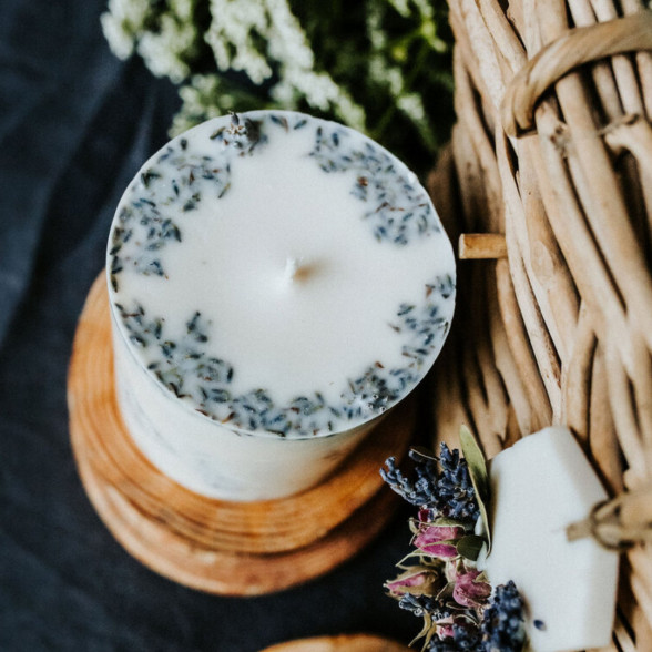 Aromātiskā dabīgā vaska svece, lavanda